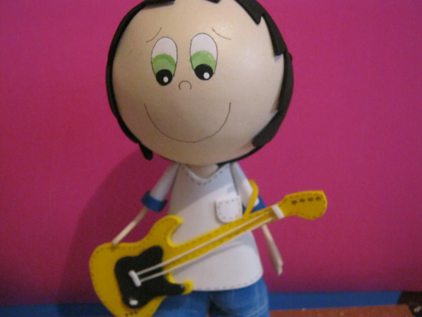 Mis Fofuchas 2013 Artfoamicol: Fofucho Guitarrista Con Jeans De ... Mis Fofuchas 2013 Artfoamicol: Fofucho Guitarrista Con Jeans De ...