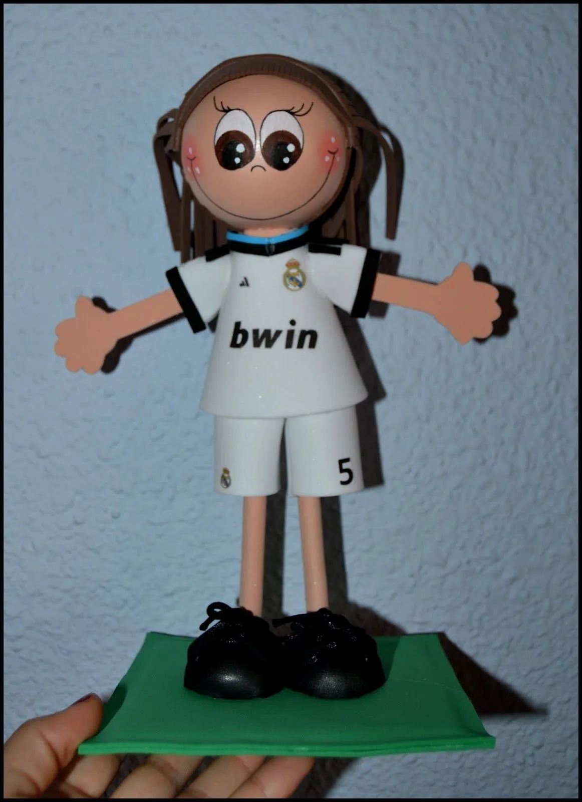 Fofuchas y broches olguichuela: Fofucha personalizada Real Madrid.
