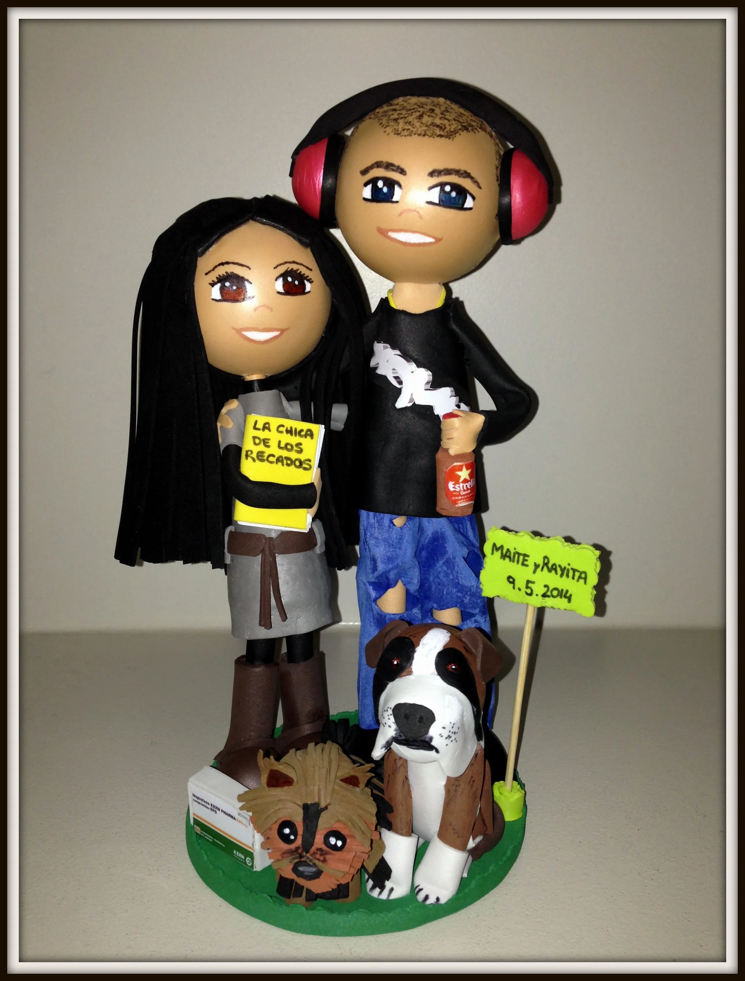 Fofuchas Mayte y Rayita con perros | FOFUDOLLY Fofuchas Mayte y Rayita con perros | FOFUDOLLY