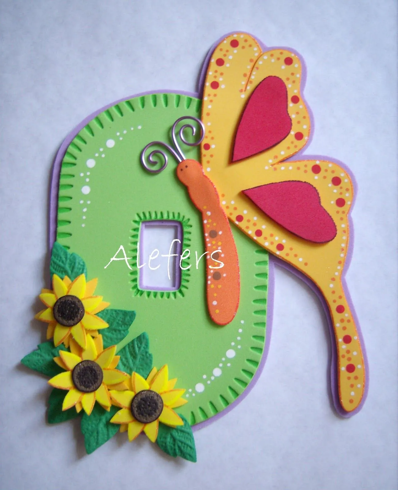 ALEFERS TALLER CREATIVO.: SWITCHERAS Y PICAPORTES EN FOAMI ALEFERS TALLER CREATIVO.: SWITCHERAS Y PICAPORTES EN FOAMI