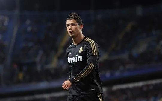 Fondo de Escritorio CR7 con la Segunda Equipación - El fondo de ... Fondo de Escritorio CR7 con la Segunda Equipación - El fondo de ...