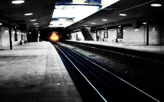 Fondo de Escritorio Estación de Tren en Blanco y Negro - El fondo ...