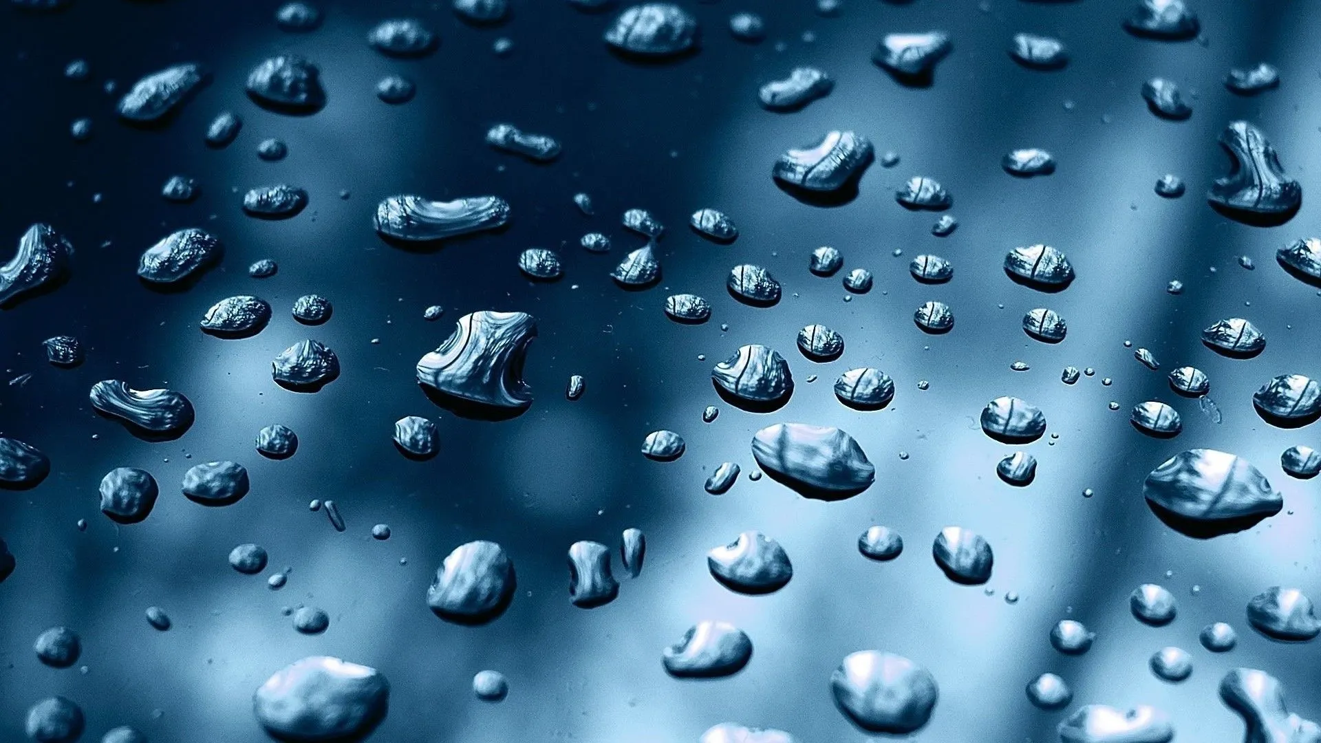 Fondo de Pantalla Gotas de Agua sobre Cristal