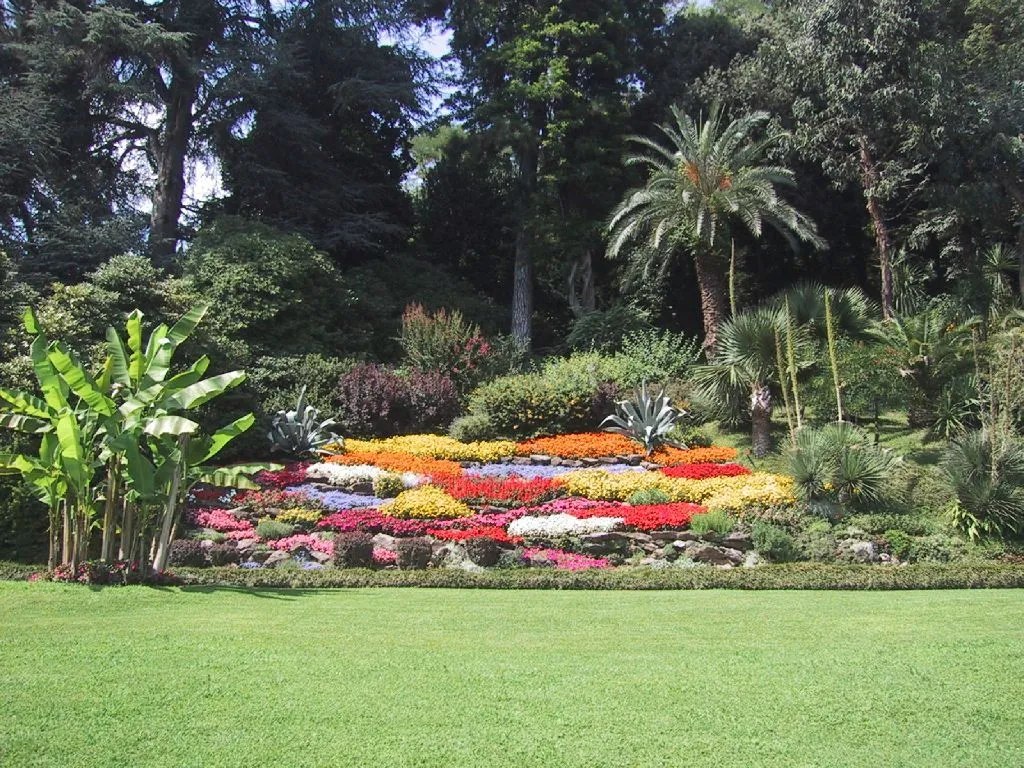 Fondos escritorio: flores: jardines