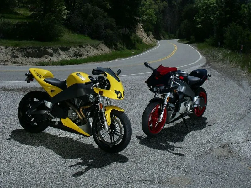 Fondos de Pantalla / Deportivas / Motos Carretera Fondos de Pantalla / Deportivas / Motos Carretera