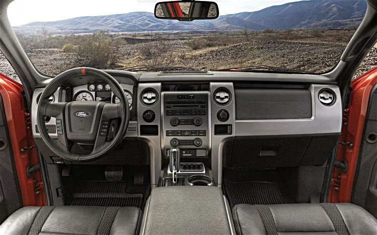 Ford F-150 Raptor SVT 2013: una magnifica camioneta deportiva ... Ford F-150 Raptor SVT 2013: una magnifica camioneta deportiva ...
