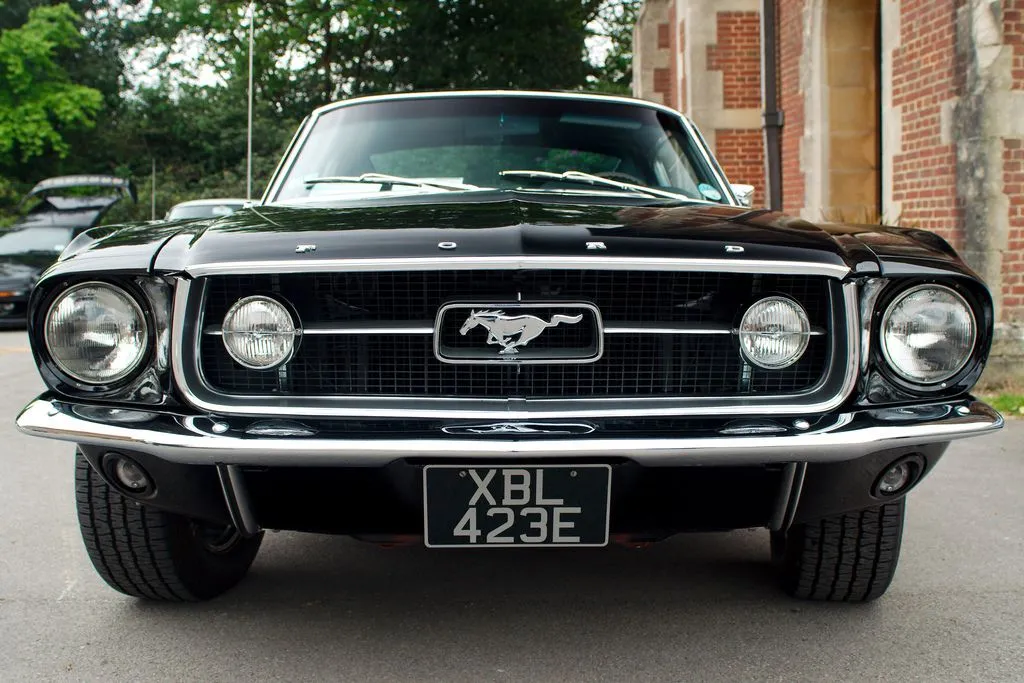 Ford Mustang (1ª Generación 1964-1973) | COCHES CLASICOS DE HOY Ford Mustang (1ª Generación 1964-1973) | COCHES CLASICOS DE HOY