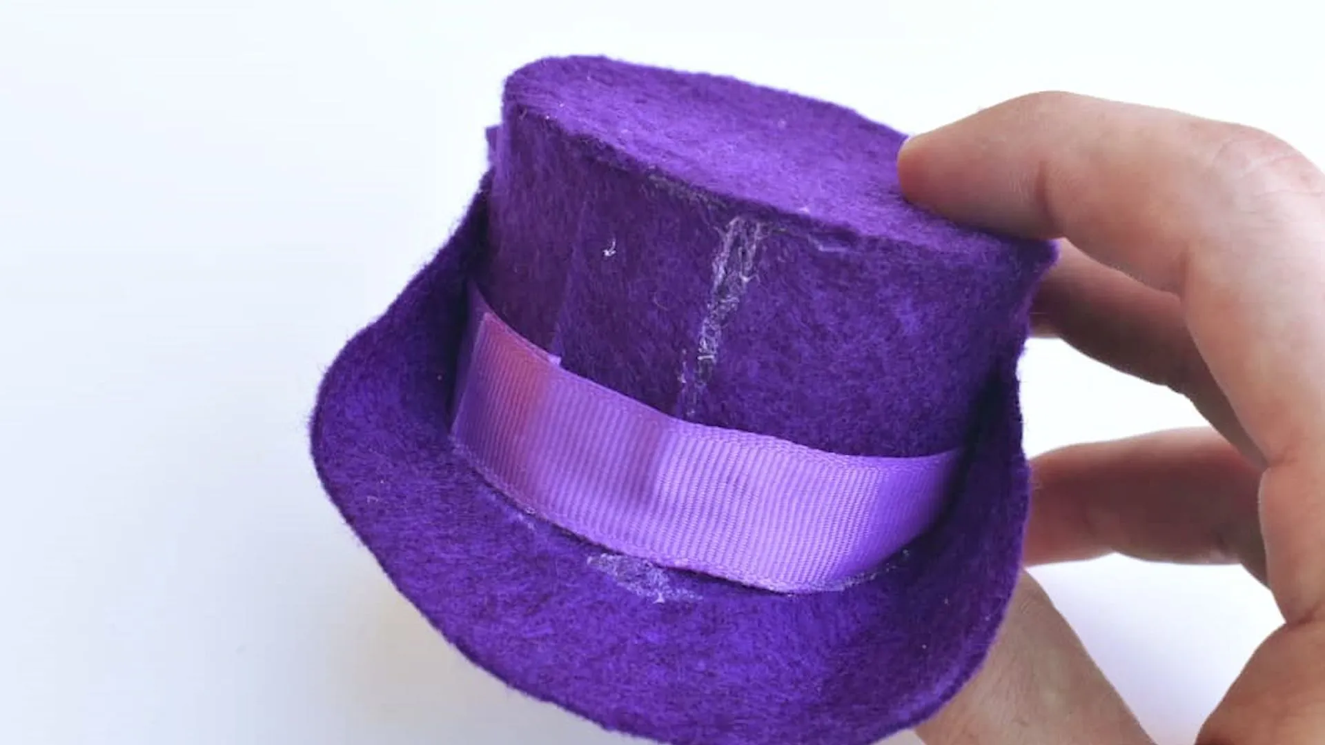3 formas de hacer un sombrero para un perro - wikiHow 3 formas de hacer un sombrero para un perro - wikiHow