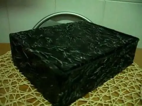 COMO FORRAR CAJA CON PAPEL DE COCINA - YouTube COMO FORRAR CAJA CON PAPEL DE COCINA - YouTube