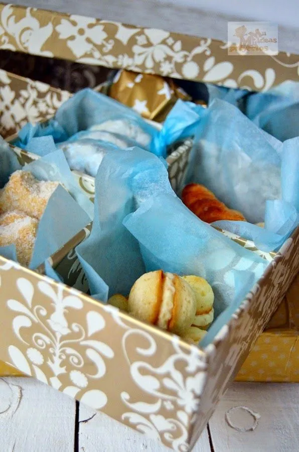 FORRAR UNA CAJA PARA REGALO PARA LOS DULCES DE NAVIDAD - Mil ideas, mil  proyectos