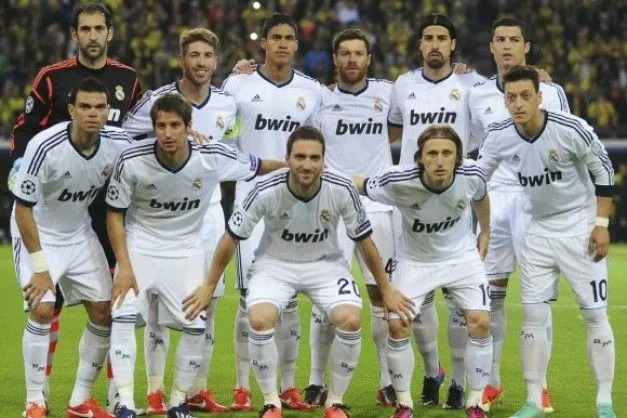 Foto - Alineación del Real Madrid | Temporada 2013/2014