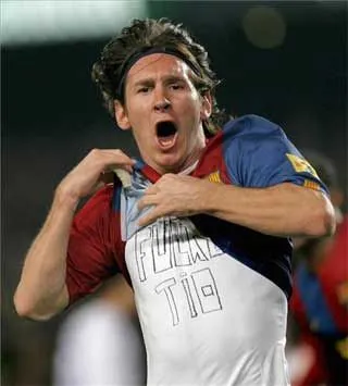 LA FOTO QUE BUSCABAS: CRISTIANO RONALDO Vs LIONEL MESSI LA FOTO QUE BUSCABAS: CRISTIANO RONALDO Vs LIONEL MESSI