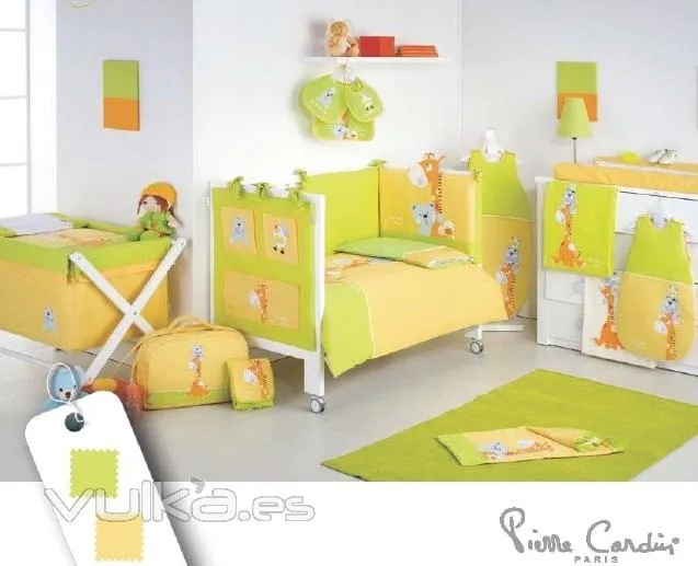 Foto: Coordinado Jirafa Pierre Cardin. Cosasdebebe.com Foto: Coordinado Jirafa Pierre Cardin. Cosasdebebe.com