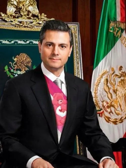 FOTO de EPN con suéter de osito cariñosito - Expediente Noticias FOTO de EPN con suéter de osito cariñosito - Expediente Noticias