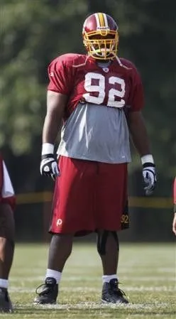 Foto - Pieles Rojas de Washington el liniero defensivo Albert ...