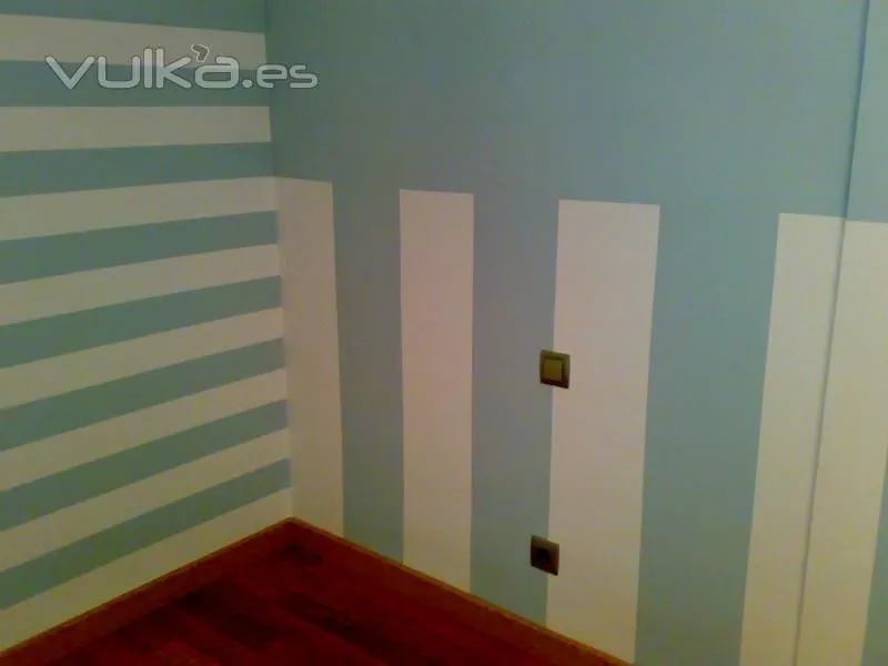 Foto: RAYAS HORIZONTALES Y VERTICALES EN UN MISMO AMBIENTE