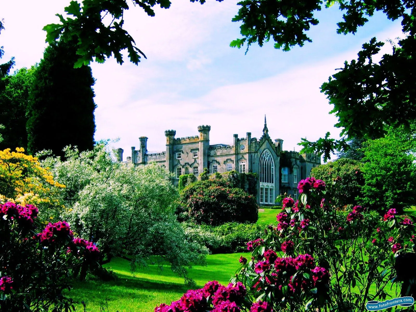 FOTOFRONTERA: Casas, castillos y jardines de ensueño I (7 fotos)