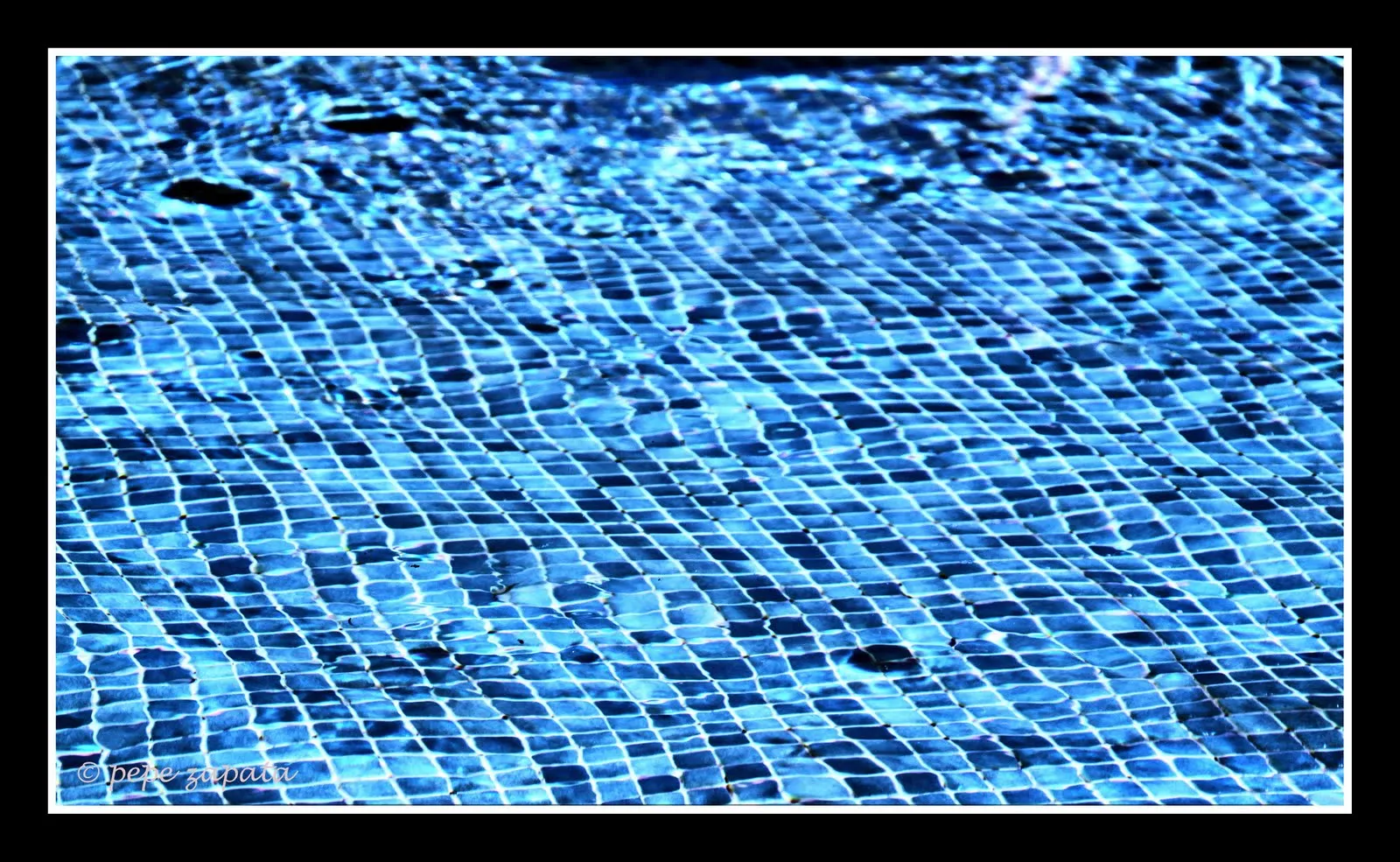 Fotografias: Fondo de piscina Fotografias: Fondo de piscina
