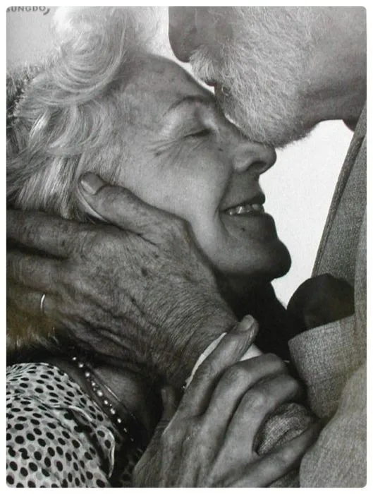 Las Fotos Mas Alucinantes: besos tiernos