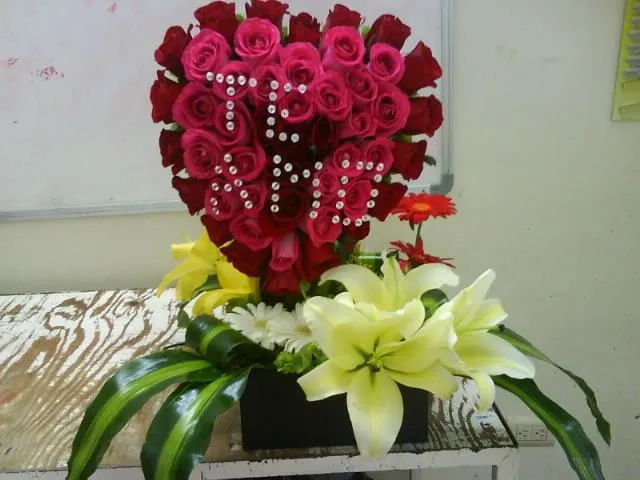 Arreglos florales para el 14 de febrero - Imagui Arreglos florales para el 14 de febrero - Imagui