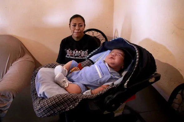 Bebé nacido de 34 semanas peso 2 kilos - Imagui Bebé nacido de 34 semanas peso 2 kilos - Imagui