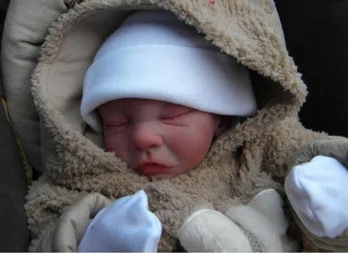 Muñecos hiperrealistas de bebés recién nacidos Muñecos hiperrealistas de bebés recién nacidos