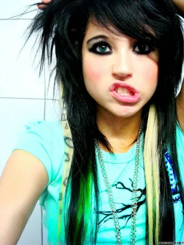 Del odio al amor (Andy Biersack y tu): Sipnosis : Del odio al amor (Andy Biersack y tu): Sipnosis :