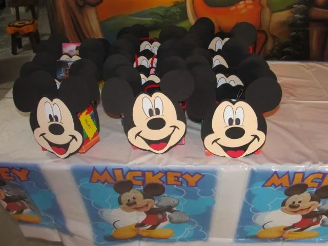 Como hacer una piñata de Mickey Mouse - Imagui
