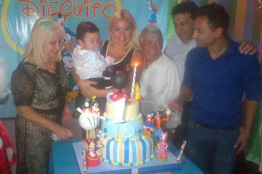 Fotos exclusivas del festejo de cumpleaños del hijo de Diego ... Fotos exclusivas del festejo de cumpleaños del hijo de Diego ...