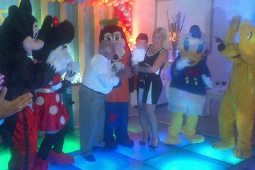Fotos exclusivas del festejo de cumpleaños del hijo de Diego ... Fotos exclusivas del festejo de cumpleaños del hijo de Diego ...