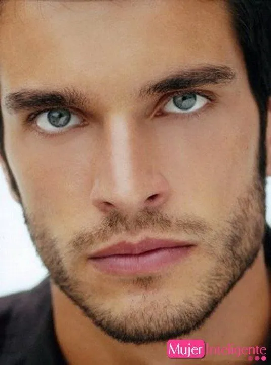 Fotos de hombres sexys con ojos bonitos