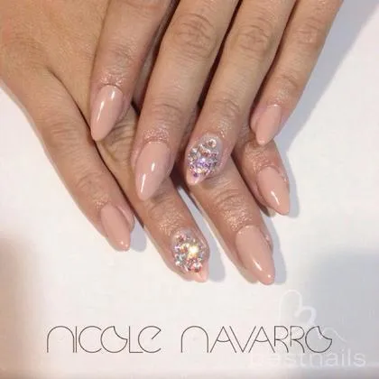 Fotos de manicuras - Nicole Navarro - Acliricas con pedreria ...