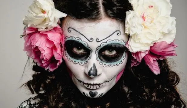 Fotos de mujeres pintadas de calaveras mexicanas - Taringa ...