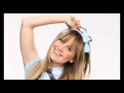 Top 10 de Las Niñas mas bonitas de Nickelodeon - YouTube