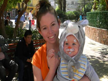Niño pintado de conejito - Imagui