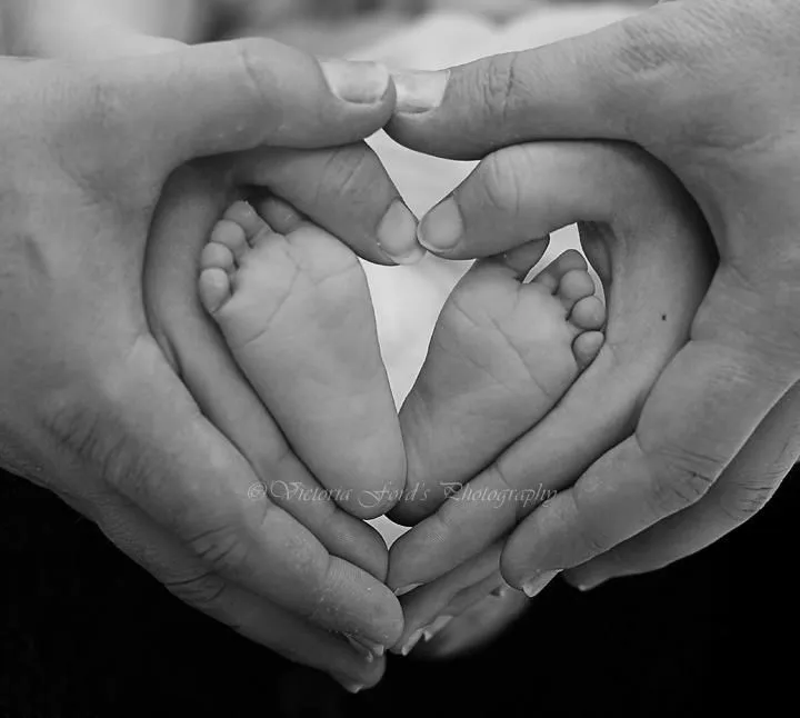 Ideas de fotos de bebés con manitas y pies | NUEVE LUNAS Y UN SOLETE Ideas de fotos de bebés con manitas y pies | NUEVE LUNAS Y UN SOLETE