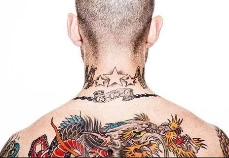 Fotos de tatuajes sencillos para hombres en brazos, pectoral ... Fotos de tatuajes sencillos para hombres en brazos, pectoral ...