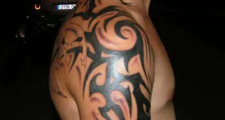 Fotos de tatuajes tribales especiales para brazos - Mil Recursos Fotos de tatuajes tribales especiales para brazos - Mil Recursos