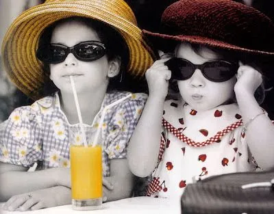 Fotos tiernas de niños por Kim Anderson :