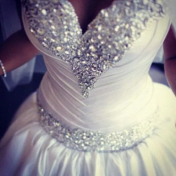Fotos de trajes de novia para gorditas ¡Luce como una diosa! Fotos de trajes de novia para gorditas ¡Luce como una diosa!