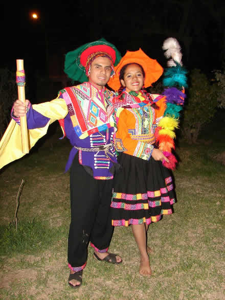 FOTOS DE TRAJES TIPICOS DEL DEPARTAMENTO DE CUZCO FOTOS DE TRAJES TIPICOS DEL DEPARTAMENTO DE CUZCO