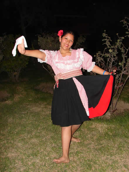 FOTOS DE TRAJES TIPICOS DE OTROS DEPARTAMENTOS FOTOS DE TRAJES TIPICOS DE OTROS DEPARTAMENTOS