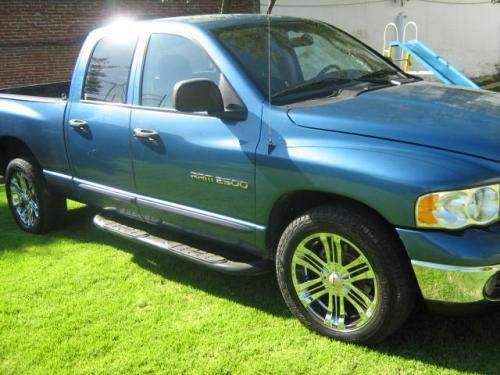 Fotos de Vendo hermosa ram 2003 quad cab rin 20 cromados en Puebla ...