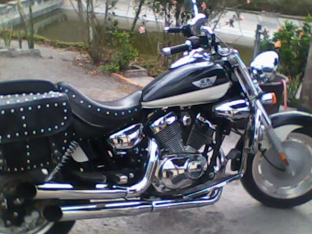 Vendo moto tipo harley 250 cc motor 1 marca keeway motor en v ...