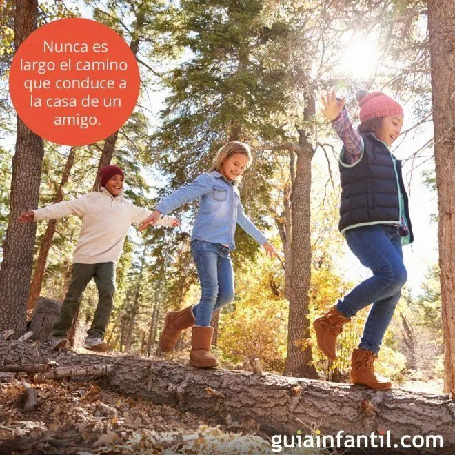 Frases de amistad para niños. Amigos vestidos de payasos - Frases ...