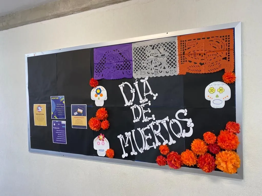 Friso Noviembre | Decoración de unas, Decoracion salones, Dia de muertos