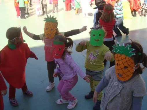 Fruta y Movimiento, el mejor invento: Taller de caretas Fruta y Movimiento, el mejor invento: Taller de caretas