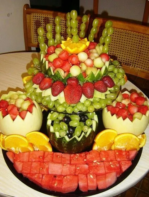 Frutas decoradas | Arreglos frutales/ fruit arrangements | Pinterest
