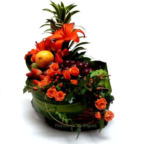 Frutero con dos Arreglos Florales- envio Bogota a Ddomicilio Frutero con dos Arreglos Florales- envio Bogota a Ddomicilio