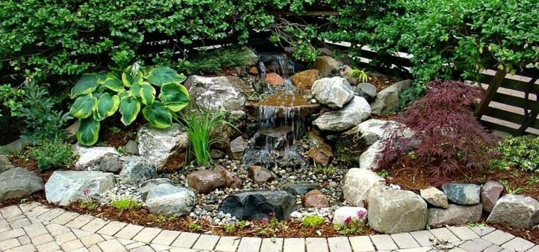 Fuentes de jardín - 100 modelos de espectáculos acuáticos Fuentes de jardín - 100 modelos de espectáculos acuáticos